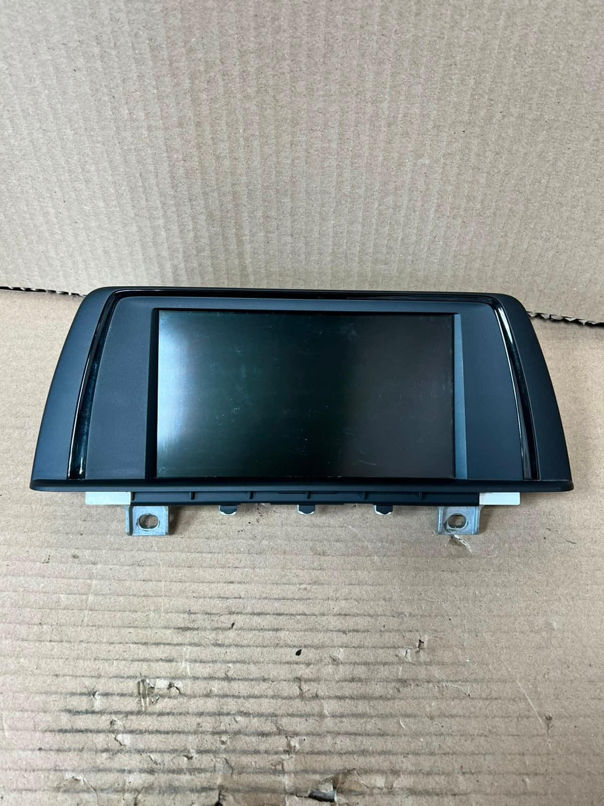 BMW 1 SER 116I F20 F21 Dashboard Multimedia 6.5 CID Display Screen 9262752 RHD