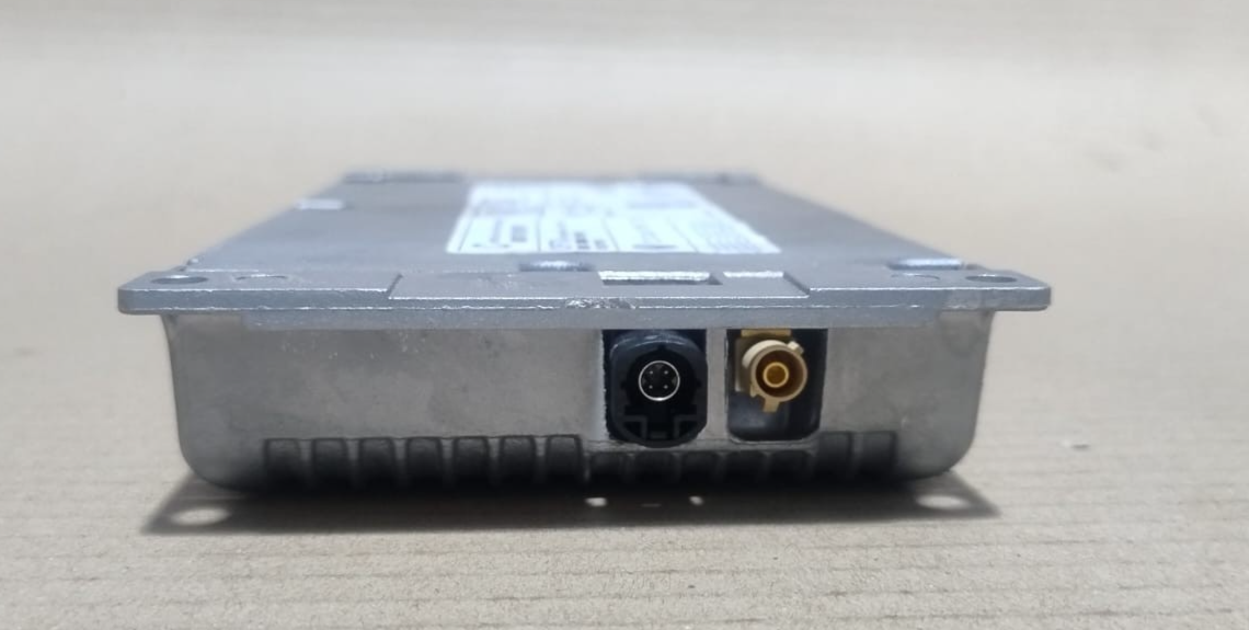 BMW  OEM 750I ULF HIGH BLUETOOTH COMMUNICATION CONTROL MODULE-9224674