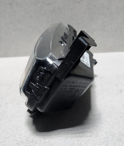 2020-2024 BMW 320i Fog Light LED Left 7433787 3 Series G20 G21 and 2 Series F44