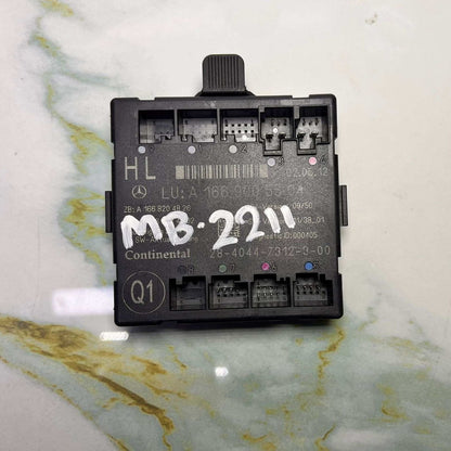 Mercedes-Benz Door Control Module Unit A 1669005504 M-Class W166