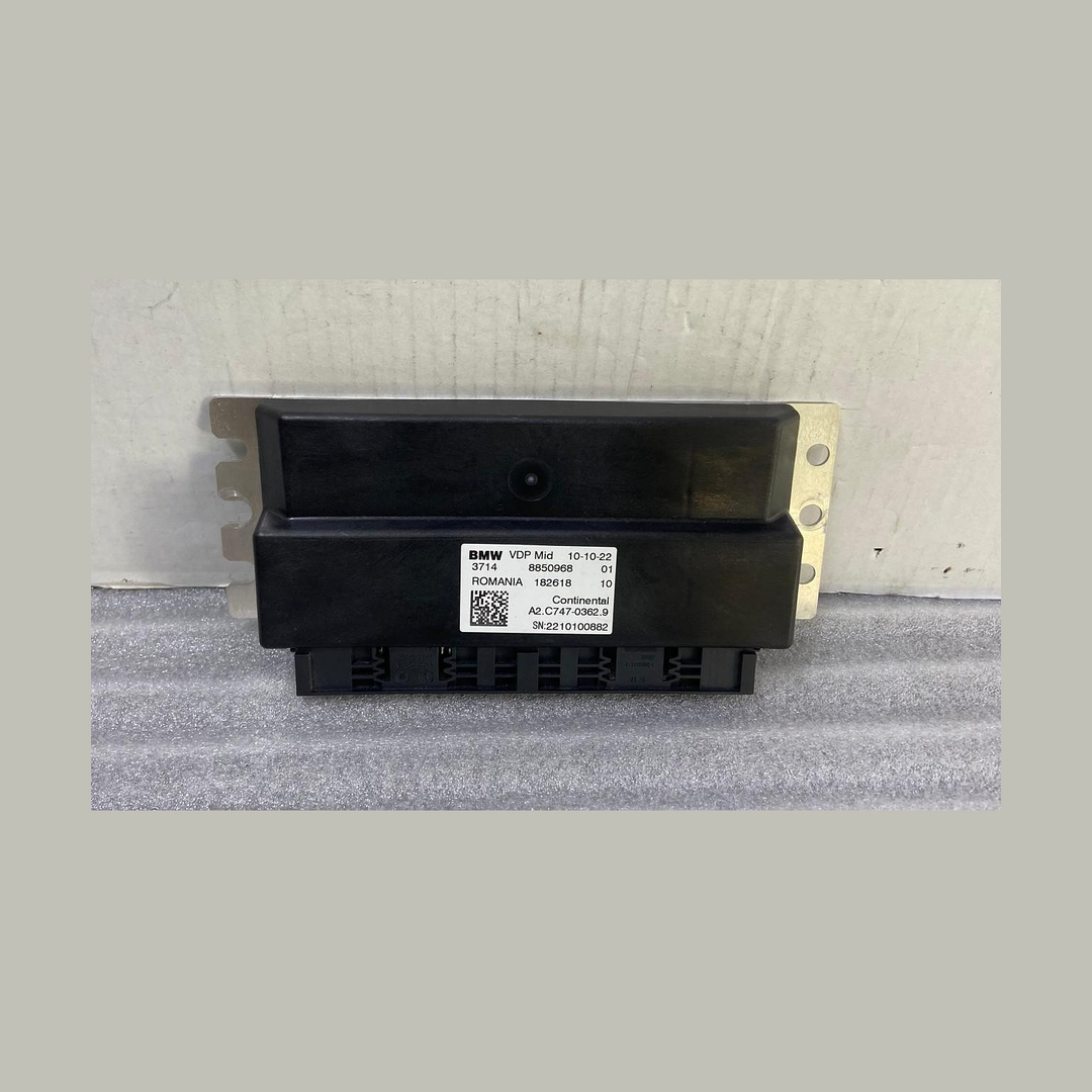 OEM 2023 BMW X4 G02 ACTIVE SUSPENSION COMPUTER CONTROL MODULE 8850968