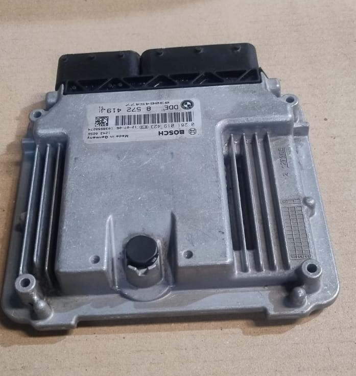 BMW X3 F25 N47N ENGINE CONTROL ECU UNIT MODULE ONLY  DDE 8572419