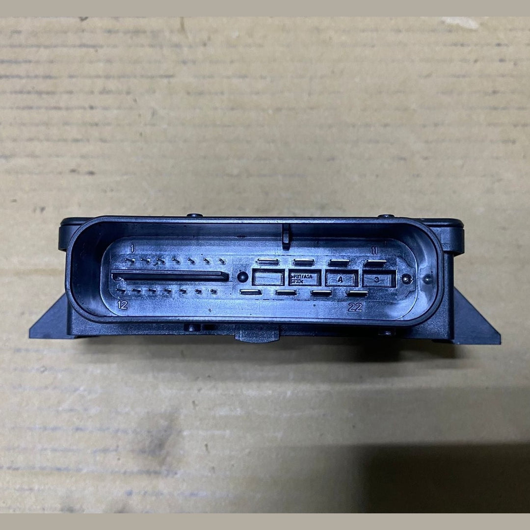 2010-2017 BMW X3 Parking Brake Control Module 6863800 F10, F11 5 Series and F25 