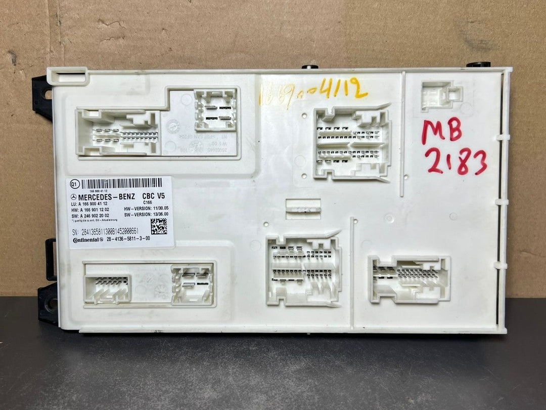 Mercedes-Benz W166 ML GL GLE Front SAM Body Control Module Unit A166 9004112 OEM