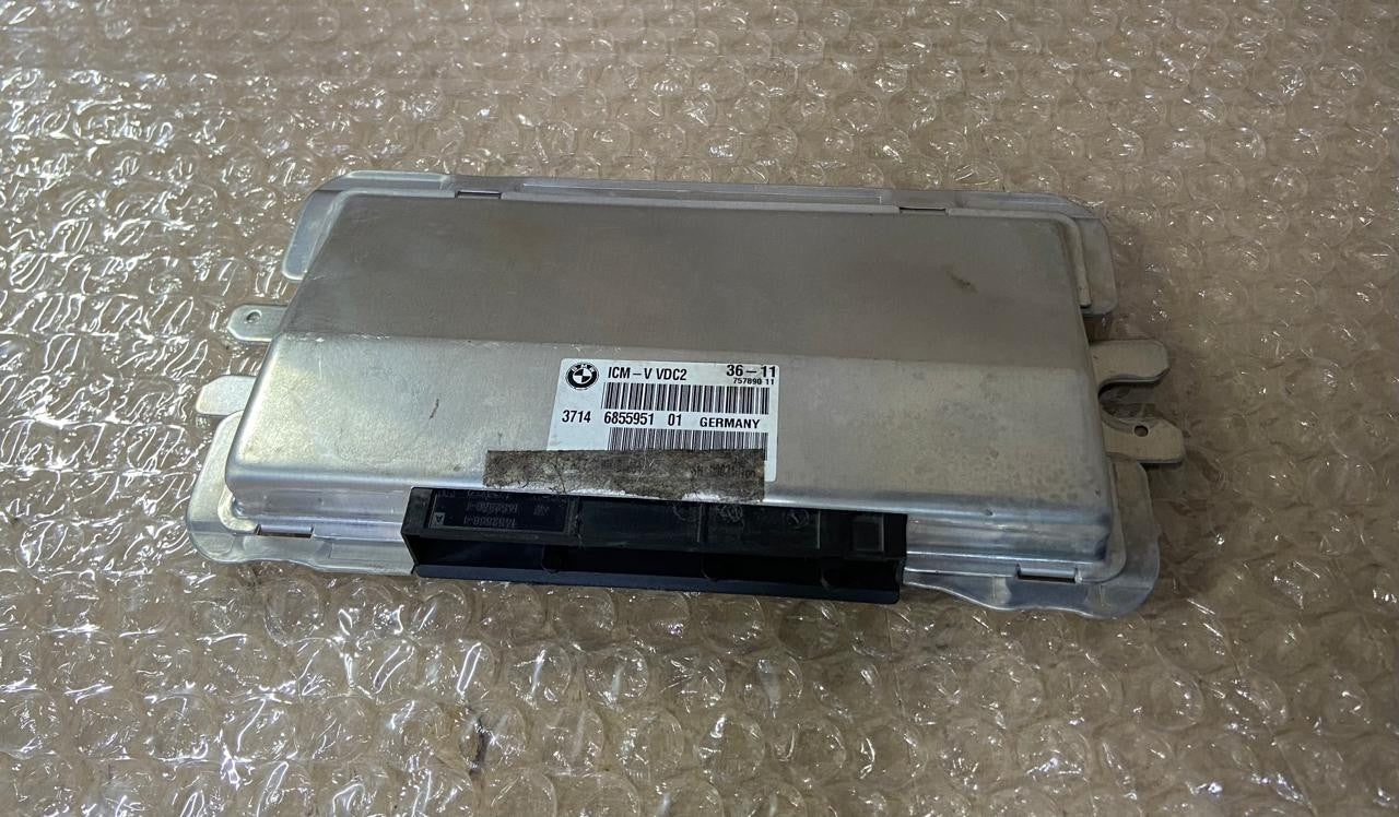OEM BMW 5 SERIES F10 F11 2012 DRIVING ACTIVE SUSPENSION CONTROL MODULE 6855951