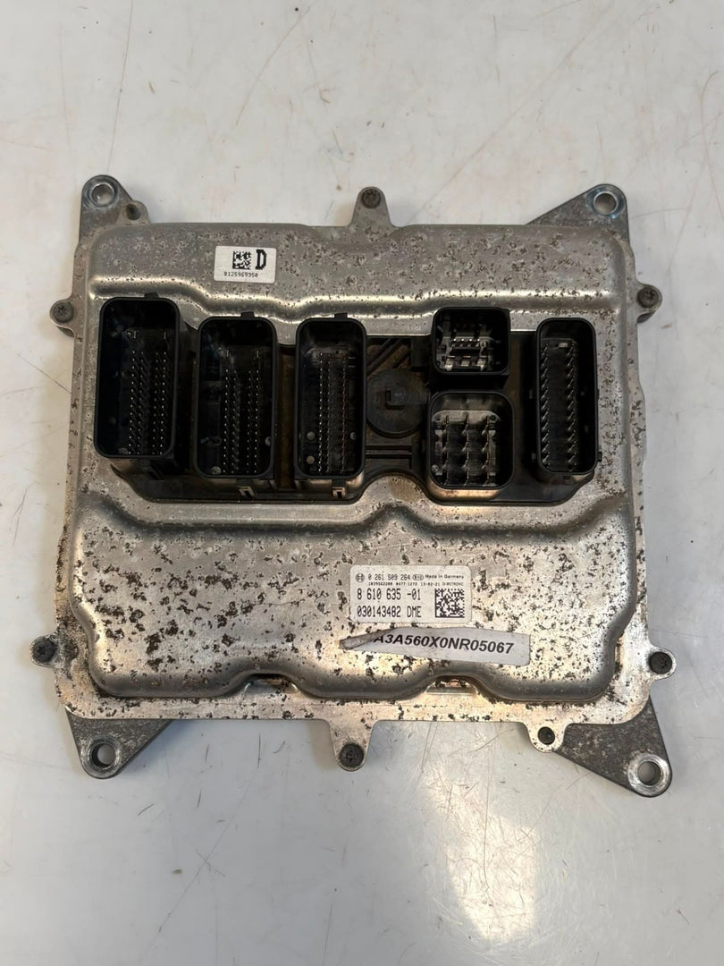 2013 BMW 3' F30 N20 328i Engine Control Unit ECU SET DME+FEM+1KEY 8610635