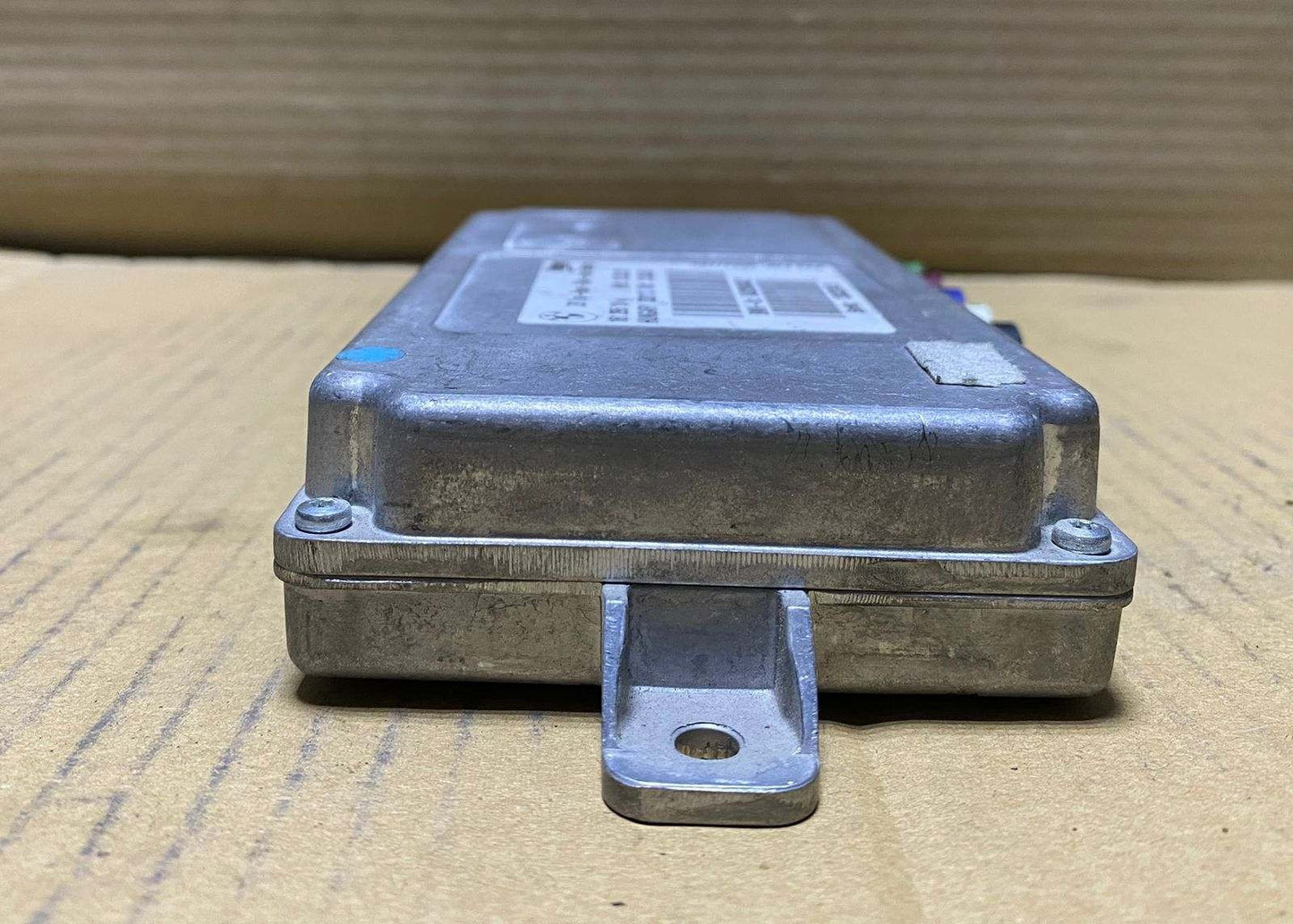 BMW F30, F32, F80 M3, F82 M4, F01, F06, F10, F12 Top Rear Side View Camera Contr