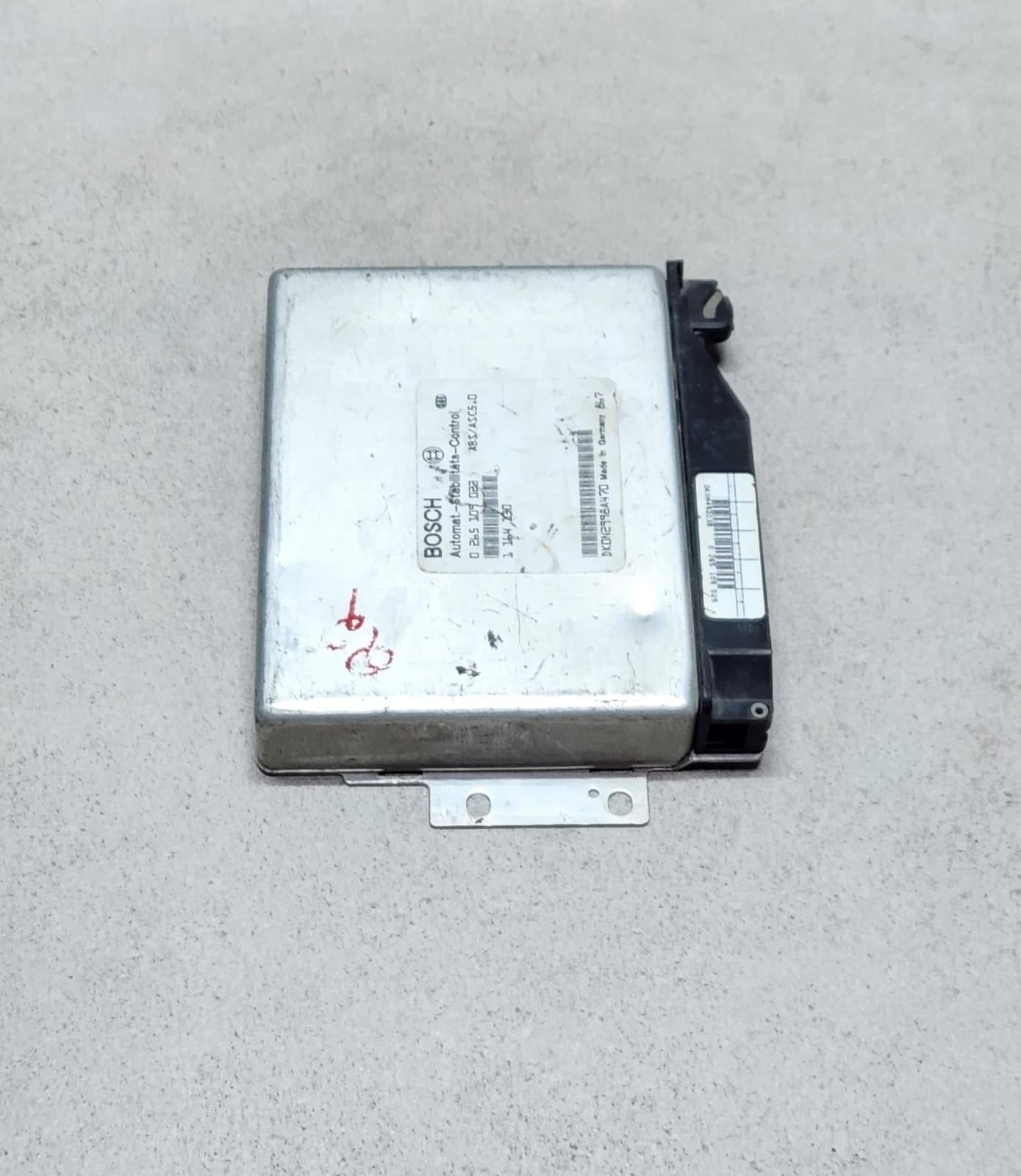 1997-1998 BMW 528i Abs Control Module 1164130 E39 5-Series 