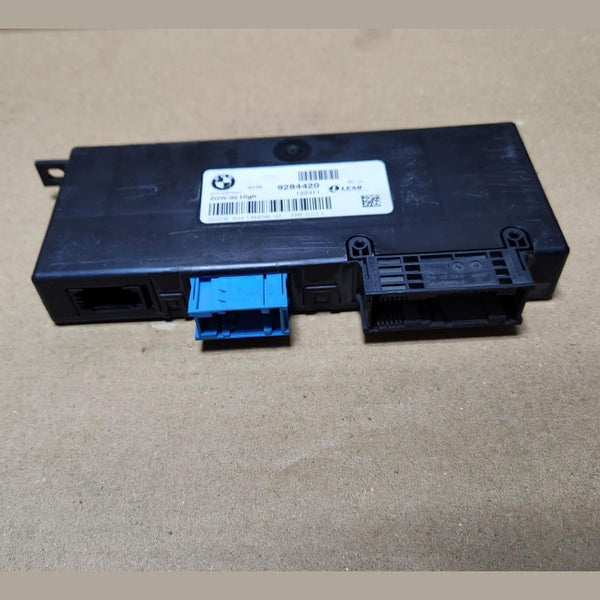 2011-2016 BMW 528i Central Gateway Module 9284420.F10, F11,F12,F13, F06, F01/F02