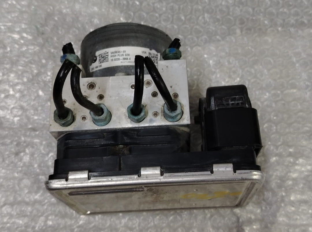 OEM BMW 3 SERIES G20 G21 ABS PUMP CONTROL MODULE 5A09E45 5A09E46
