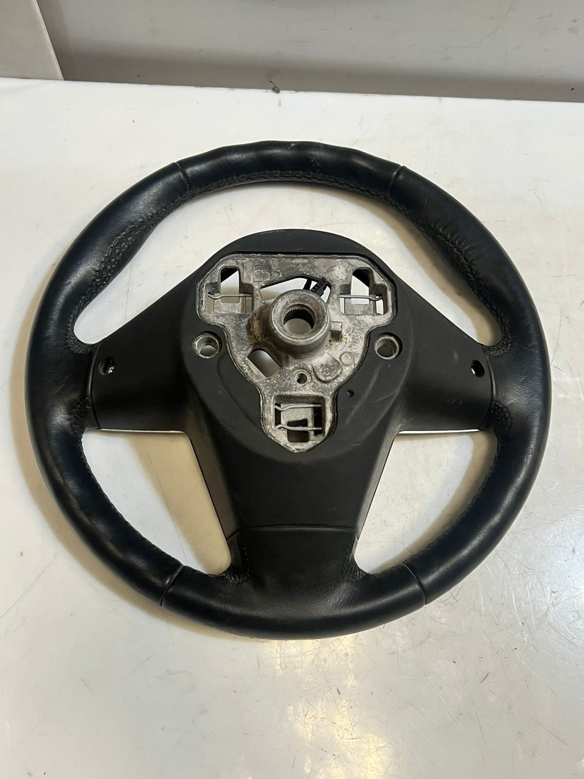 2018-2022 BMW X1 F48 F49 Steering Wheel 6877516 OEM