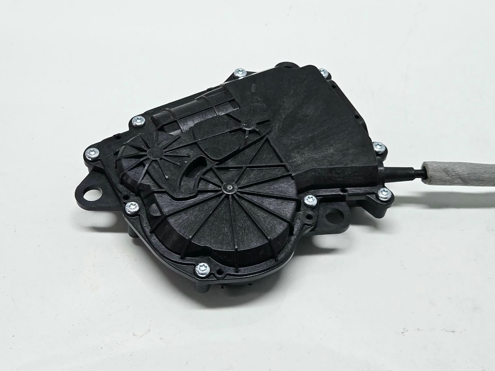 7430626-2018-2025 BMW X5 G05 RHD Tailgate Boot Lock Latch Actuator Motor OEM