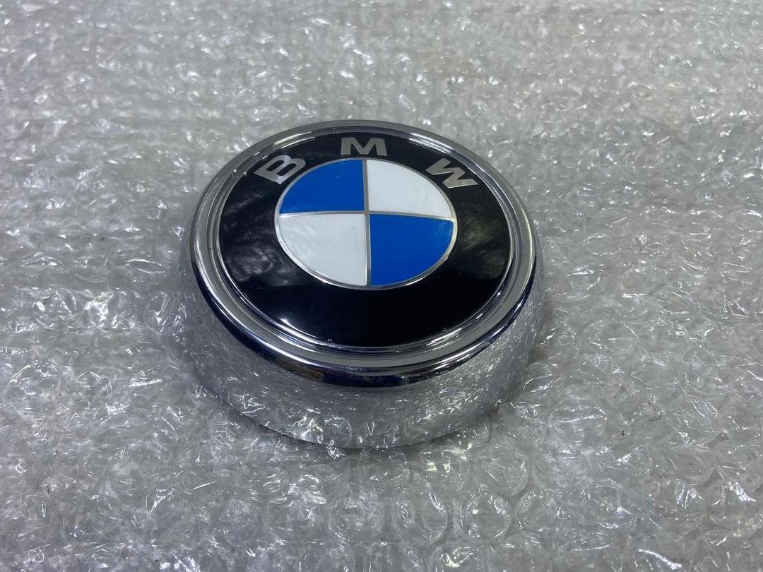 OEM BMW X6 E71 Rear Boot Trunk Emblem Badge Logo Plaque 7196559