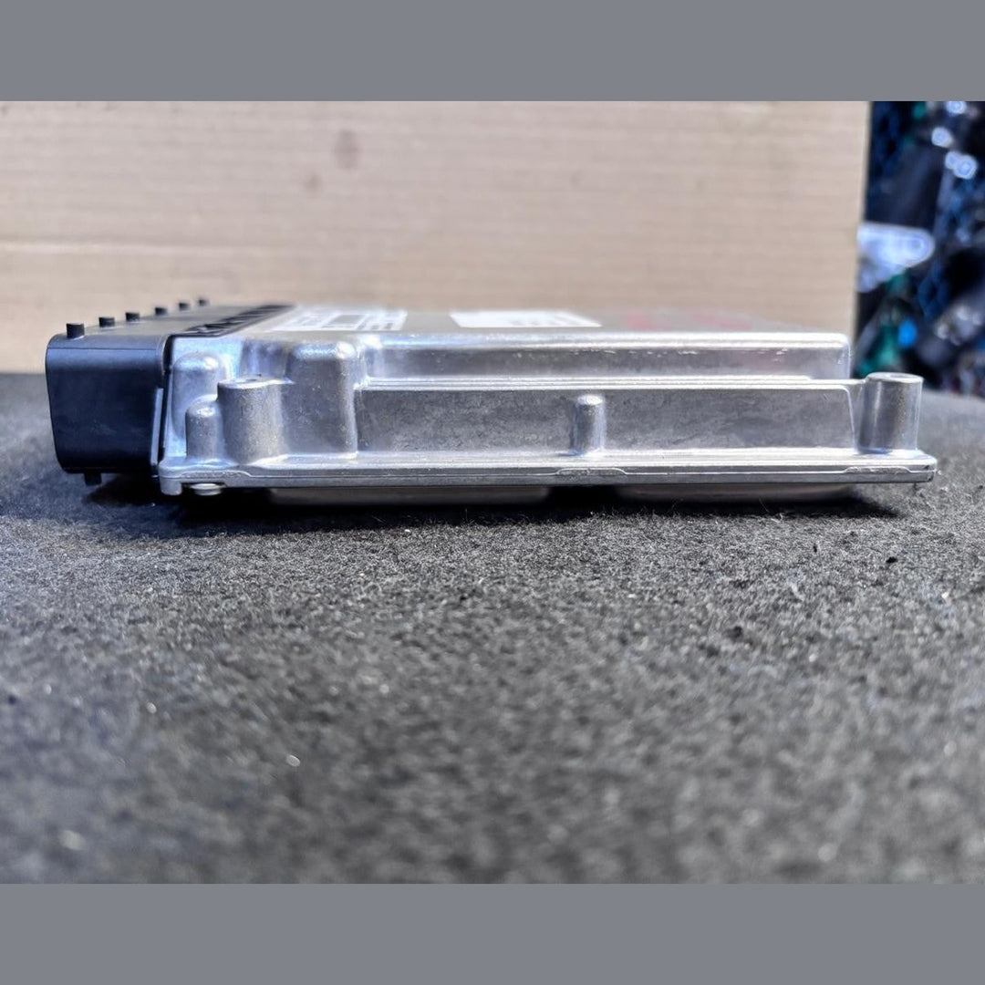 OEM BMW X5 E70 M57 ENGINE CONTROL UNIT ECU ONLY DDE 7805585