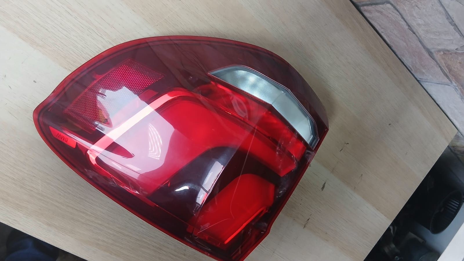 BMW Rear Right Outer Taillight 7470886 X5 F15 F85 M rear right outer LED taillig