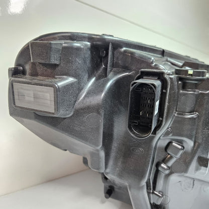 Volvo XC40 C40 LHD Front Headlight Left LED ECE 32404659