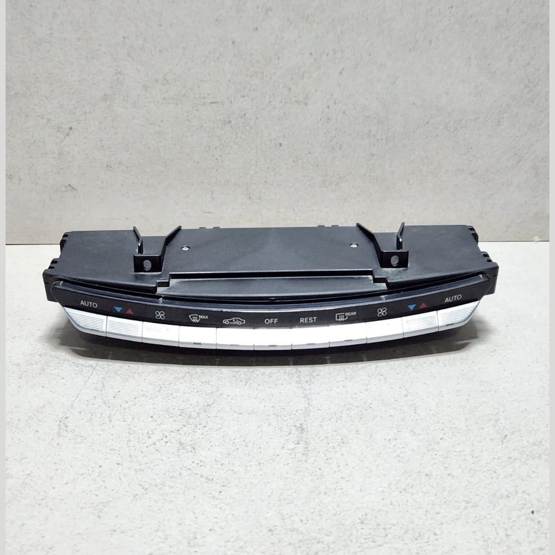 2007-2014 Mercedes-Benz S550 Climate Control Panel A2218704358 S-Class W221 