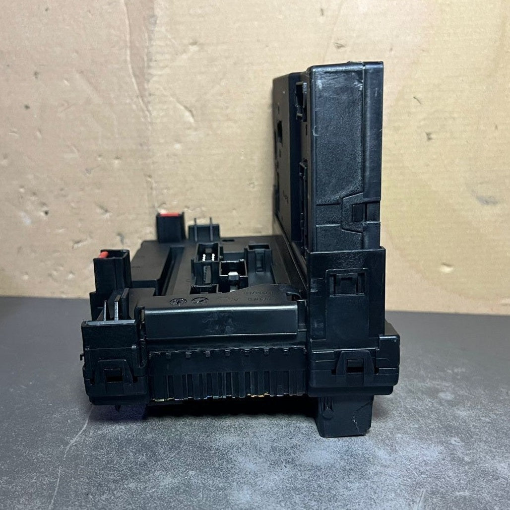 Mercedes Benz W221 Rear Sam Fuse Box Relay Control A221 9006902 \ A221 9003602