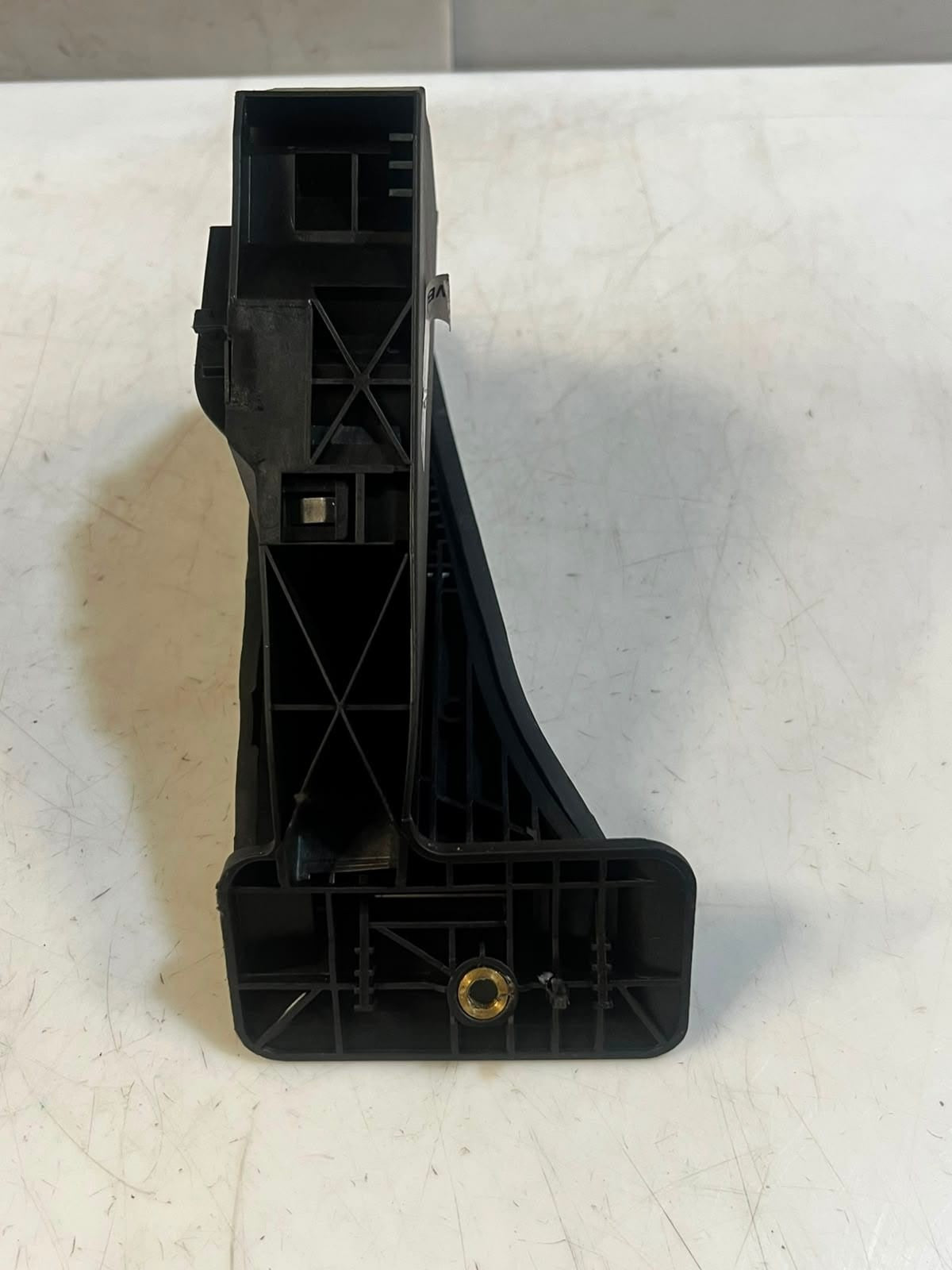 2016 BMW F10 F11 F12 F06 G30 750i 530I Accelerator Pedal Sensor 6859999 OEM