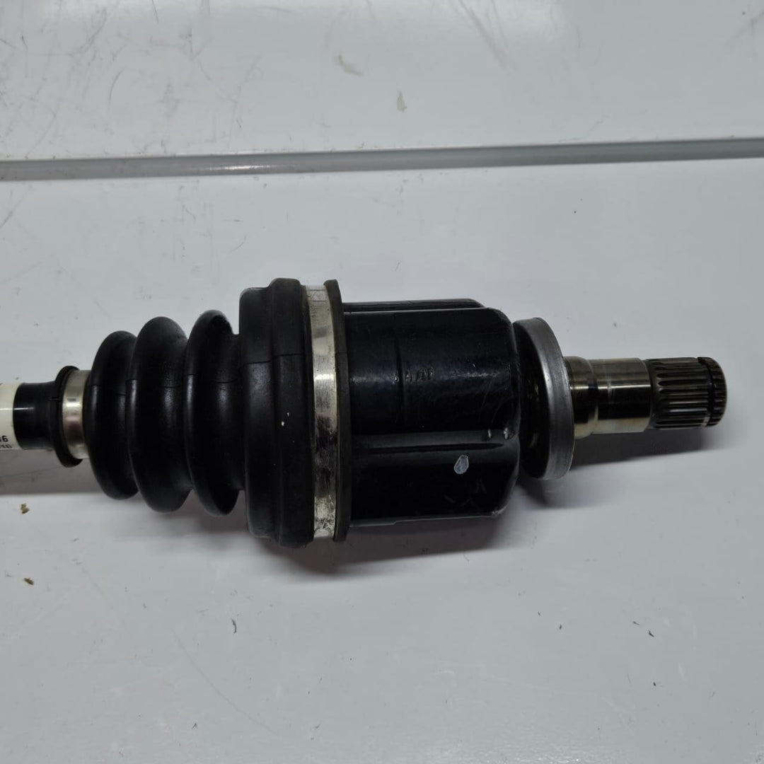 OEM BMW F45 F46 F48 F54 F60 Drive Shaft Front 8643383 Front Left