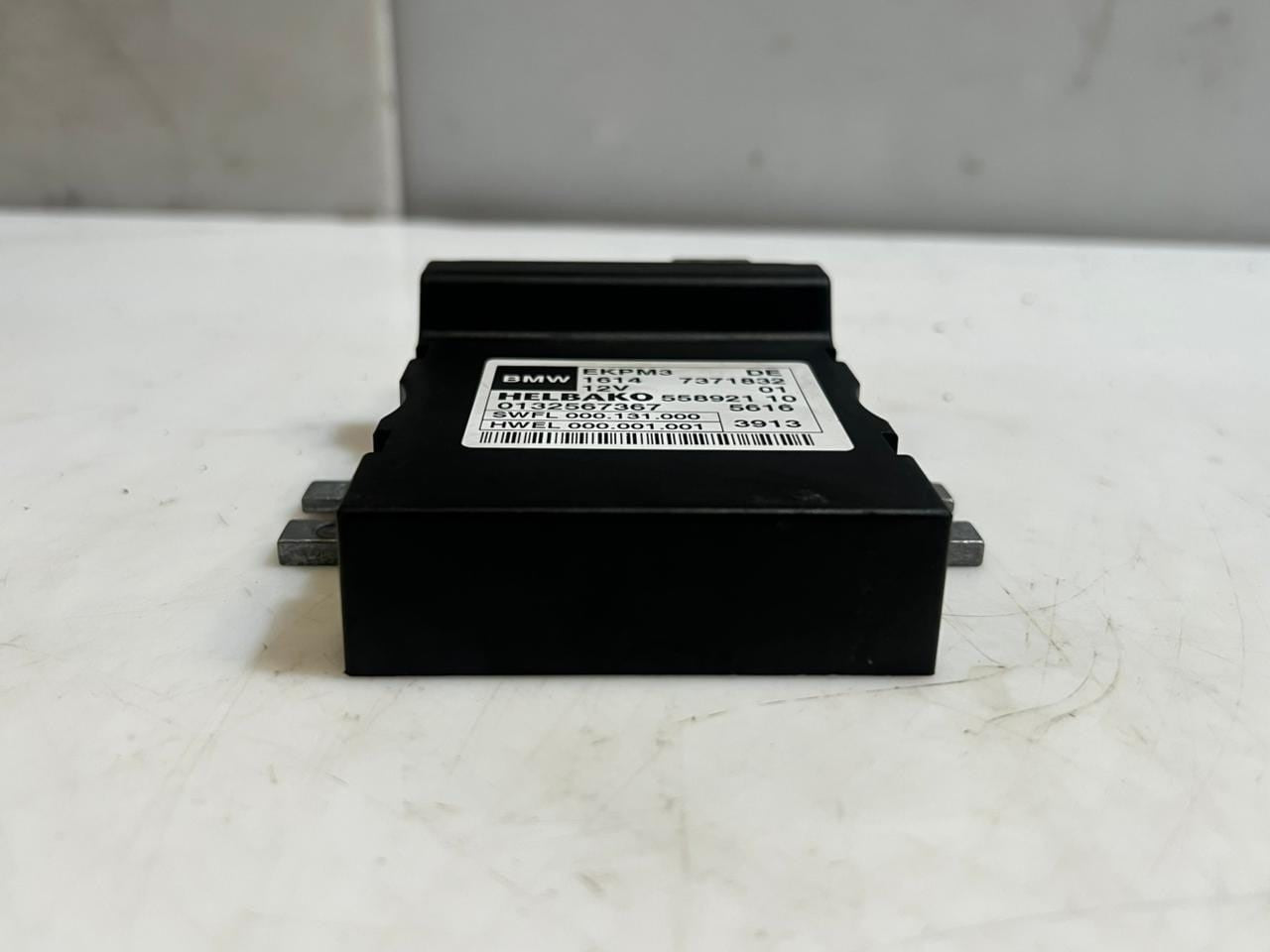 2014 BMW 228i F10 F2 F22 F23 F25 F30 F31 Fuel Pump Control Module 7371832 OEM