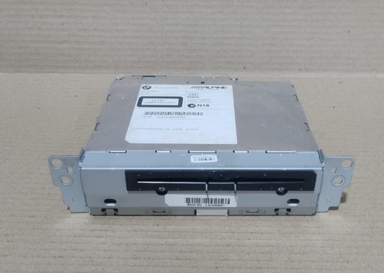 BMW OEM GENUINE X3 F25 CHAMP 2 NAVIGATION DISPLAY HEAD UNIT - 9342048
