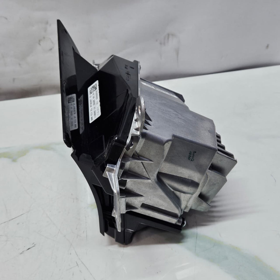 OEM BMW X2 F39 Head Up Display Unit 8736367 OEM