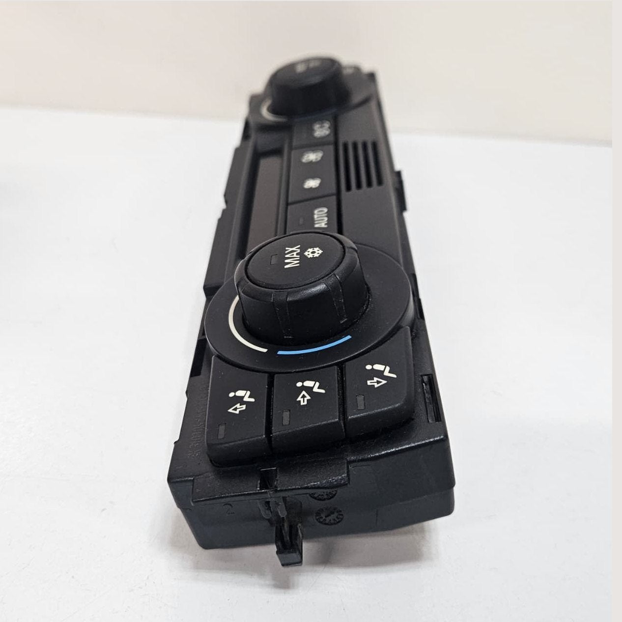 2006-2011 BMW 325i E90 Climate Control Panel 9117136