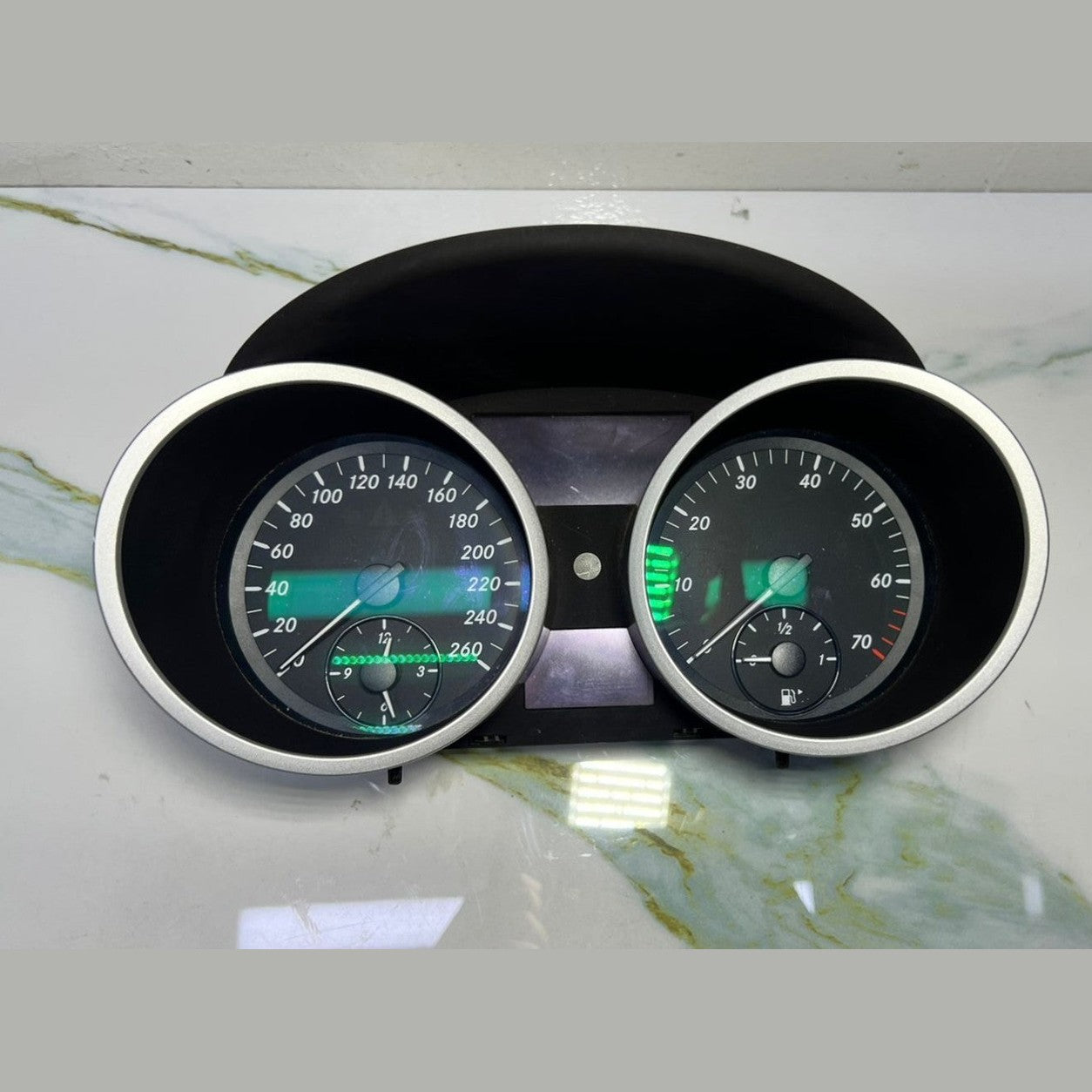 03-06 Mercedes-Benz W171 SLK Instrument Cluster Speedometer A171 5401147 OEM