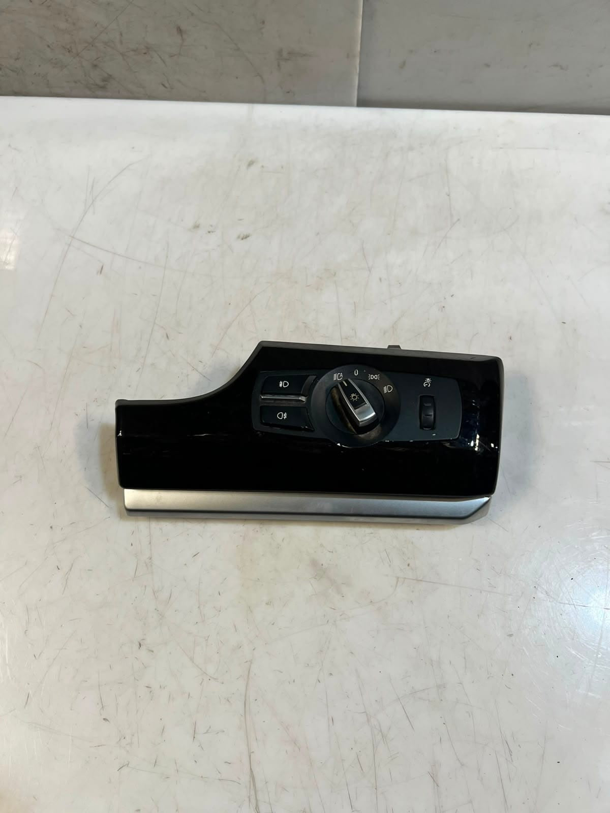 2013-2016 BMW X3 F25, 5 Series F10 GT F07 Headlight Switch 9192744 OEM