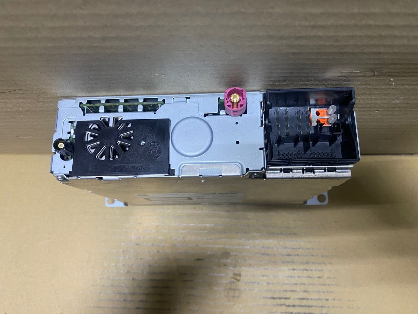 BMW Radio Cd Player Head Unit 9272002 F10 F11 and 6 Series F12