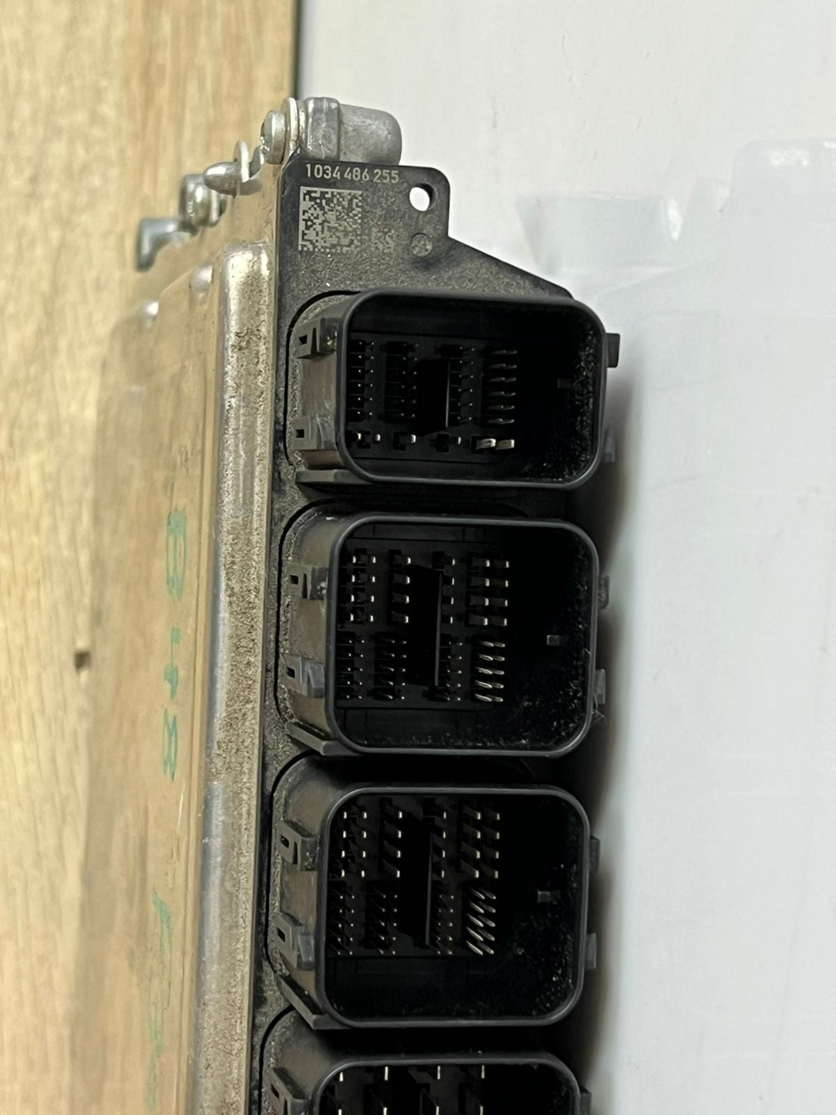 2016-2018 BMW 330e Engine Control Module 8693213 F30 330e 2.0L Hybrid ECU SET 