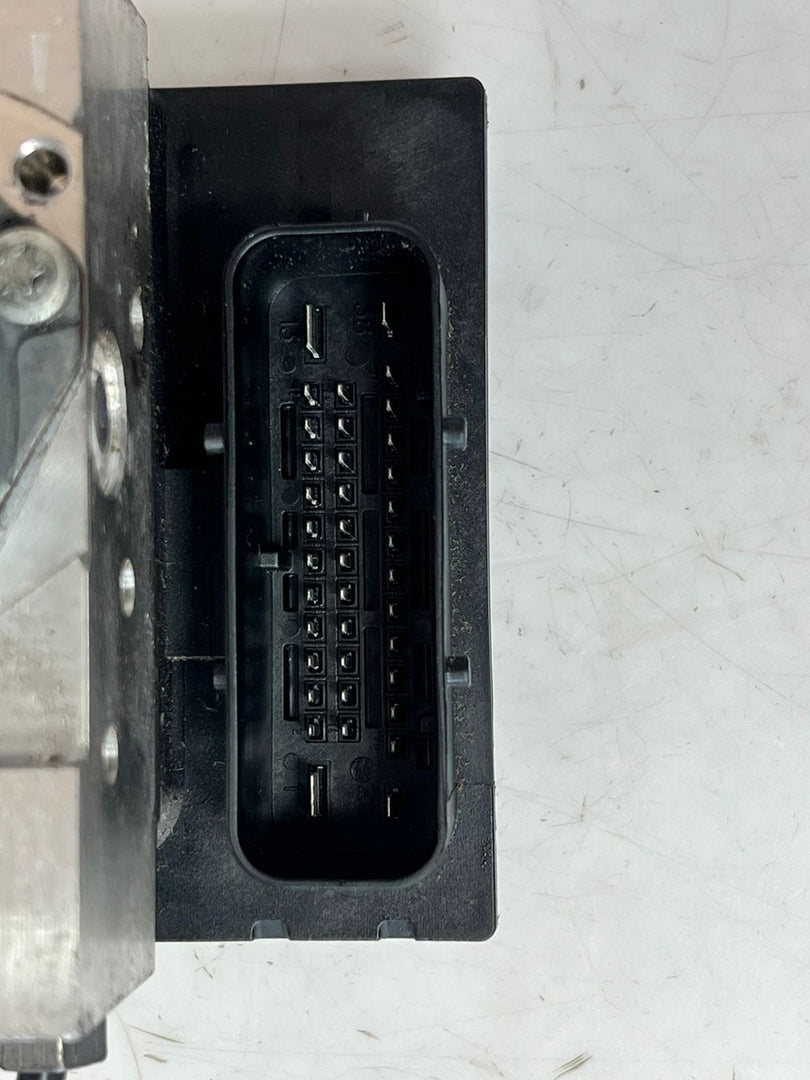 2006-2010 BMW X3 E83 Abs Pump Control Module 3439781 OEM