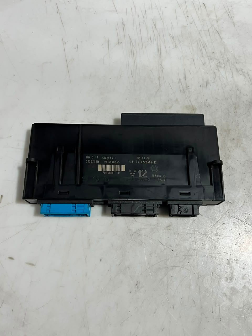 BMW 528i F07 5' GT M6 535i Body Control Module BCM Junction Box 9228495 OEM
