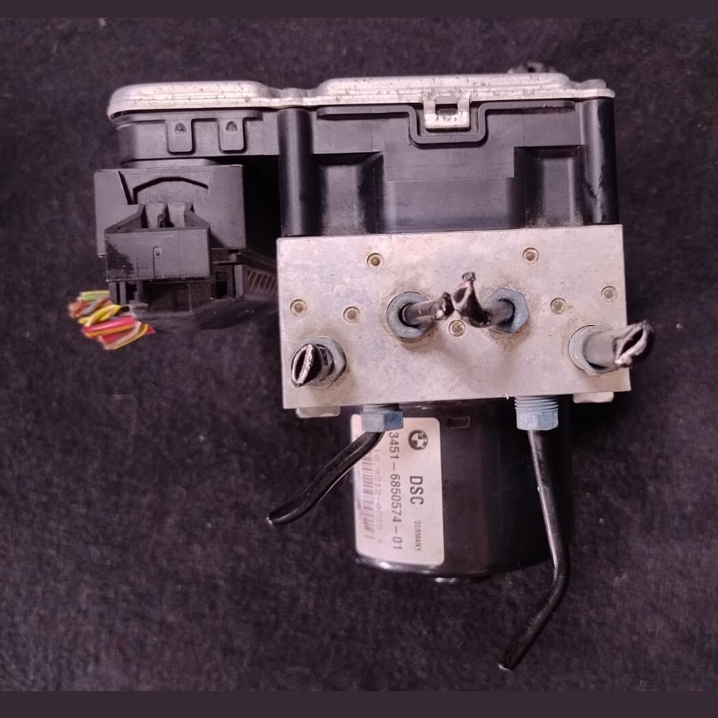 BMW X3 F25 Anti-lock Braking System Hydraulic Unit Master Block Genuine 6850574