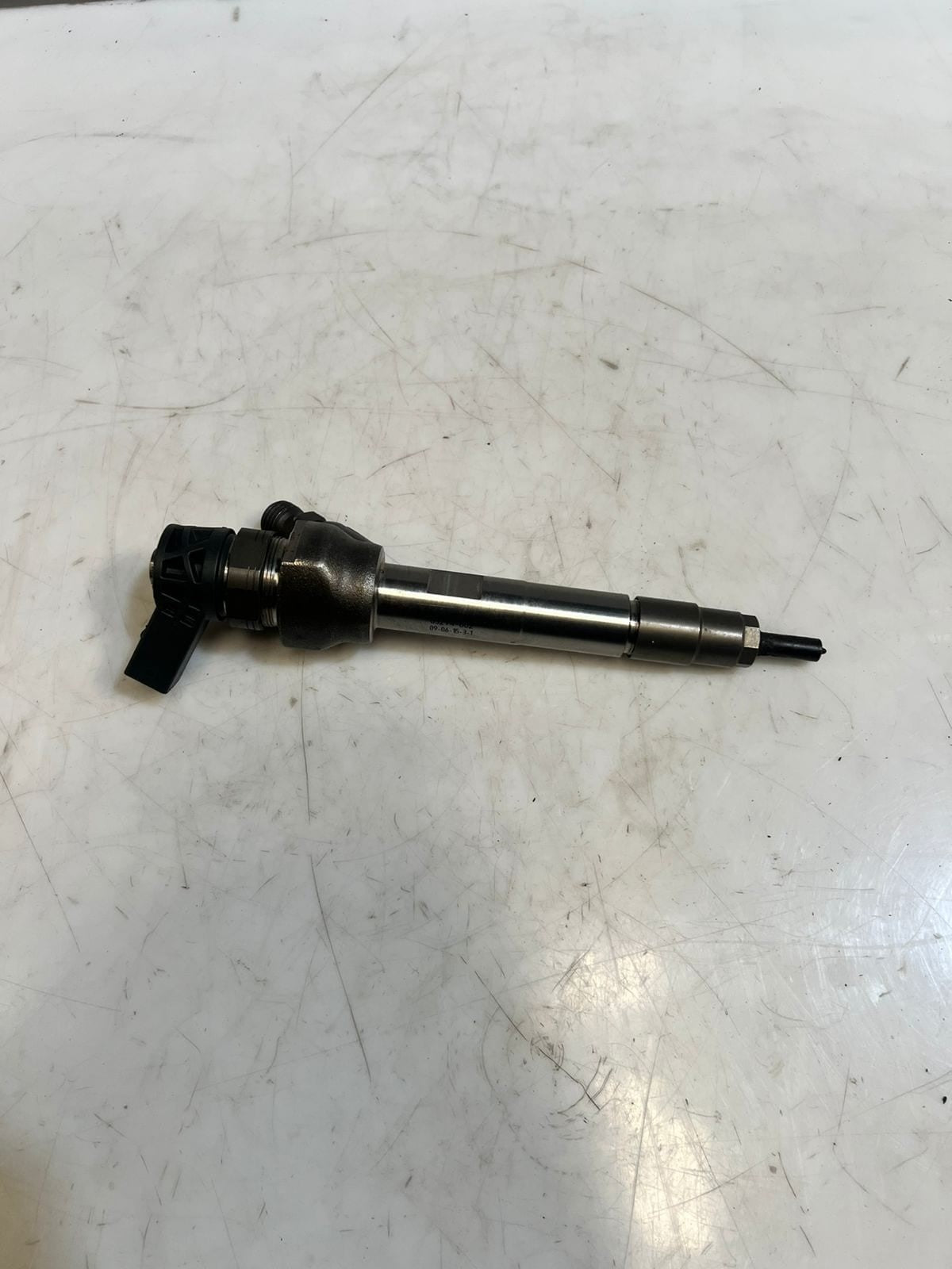 BMW 1, 2, 3, 4, 5, 6 Series, X1, X3 B47 B57 Fuel Injector 8514146 OEM
