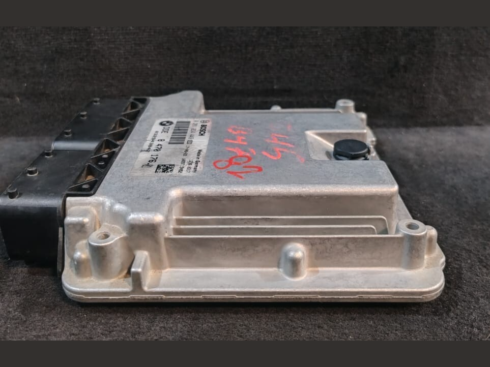 BMW 218d F45 2016 B47 ENGINE CONTROL UNIT ECU MODULE DDE 8470176
