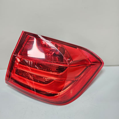 2012-2015 BMW F30 328i 335i Tail Light Assembly Right Side 7259896