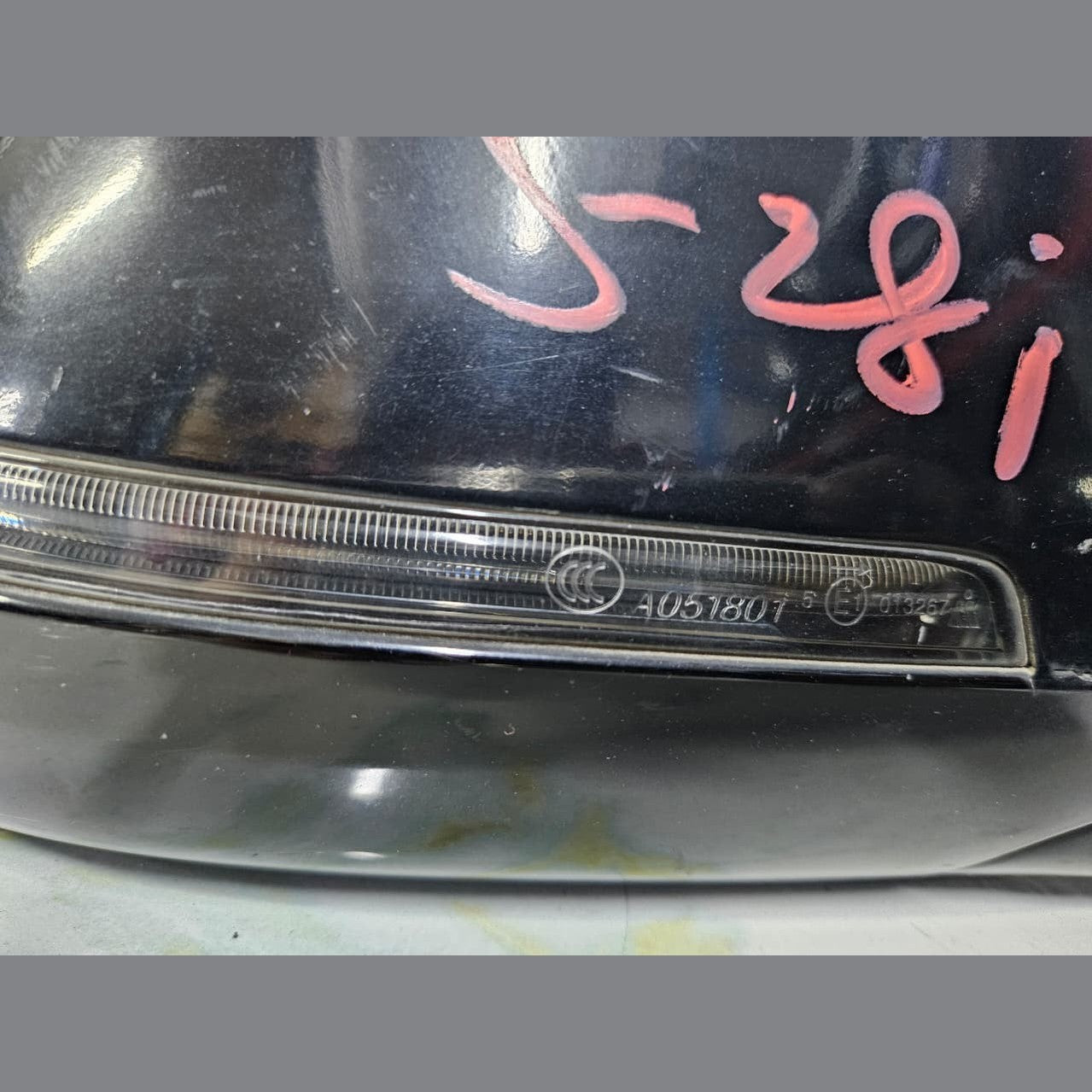 OEM BMW 5 Series F10 LCI Right Side Wing Mirror LCI 021016 A046412 RHD