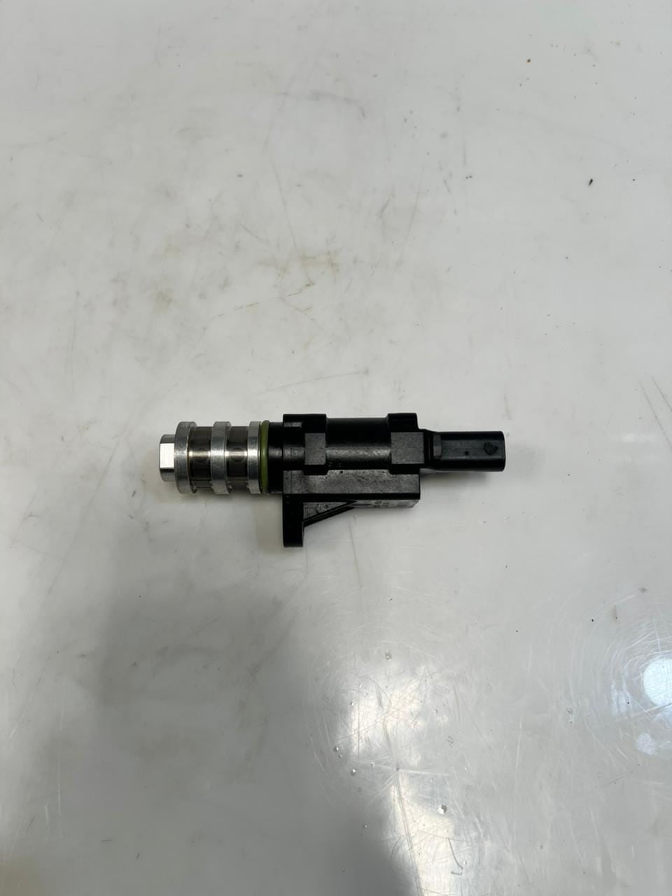 BMW 1' 3' 5' X3 X4 Oil Pressure VALVE CONTROL SOLENOID Regulating Valve 7639993