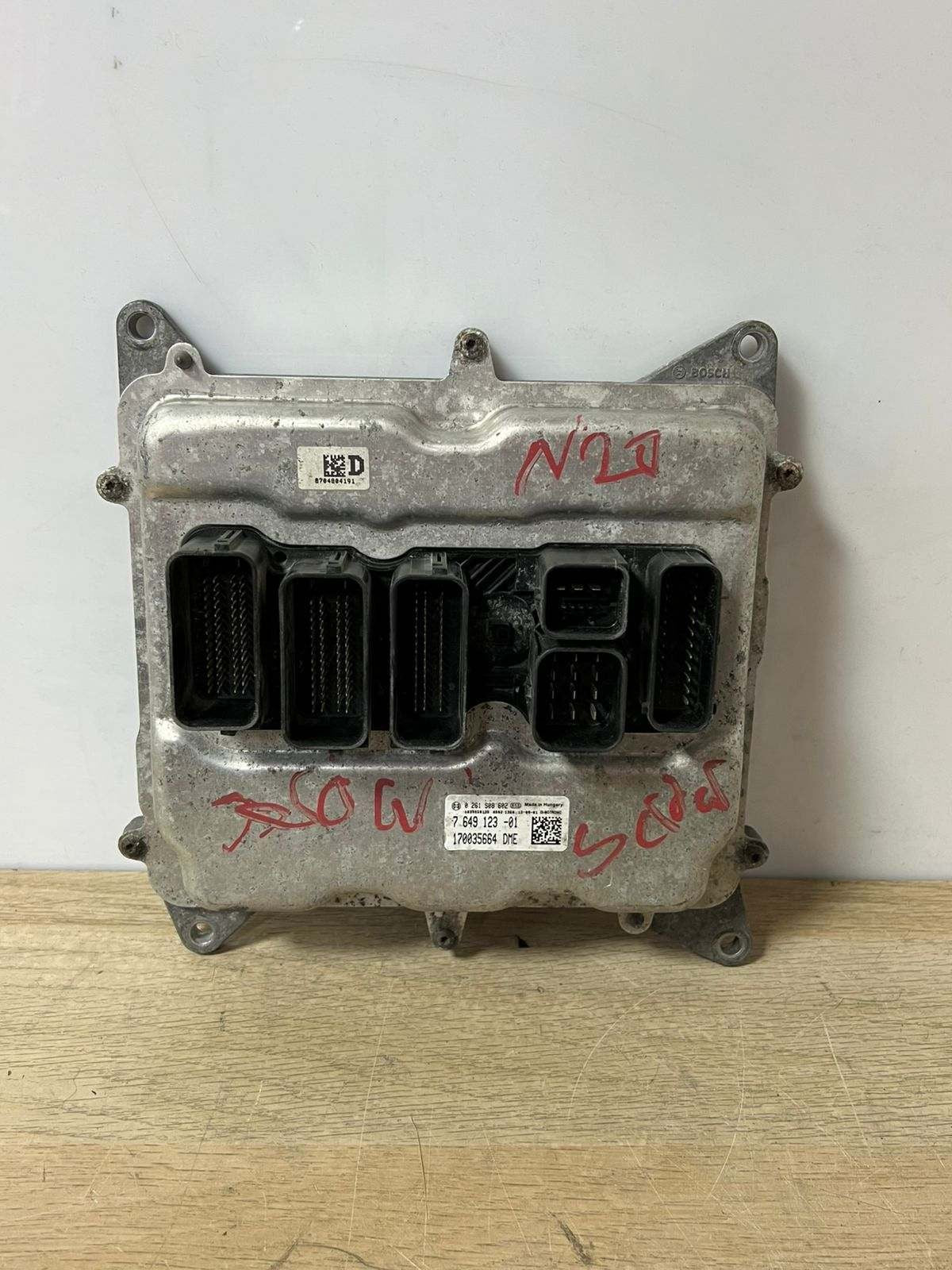 BMW F10 F20 F30 F25 2010-17 N20 ENGINE CONTROL UNIT ECU MODULE DME 7649123