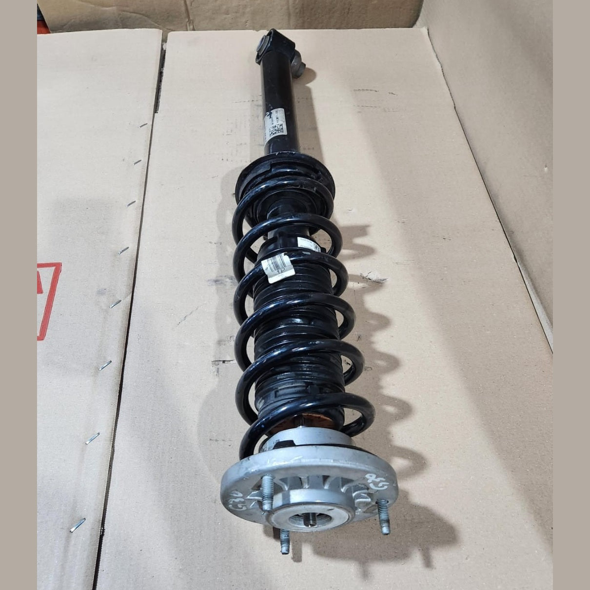 2017-2020 BMW 530i Rear Shock Absorber 6866615 530i and 540i