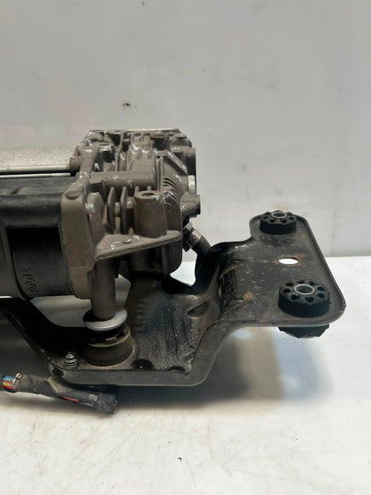 2007-2013 BMW X5 E70 and X6 E71 Air Suspension Compressor Pump 6859714 OEM