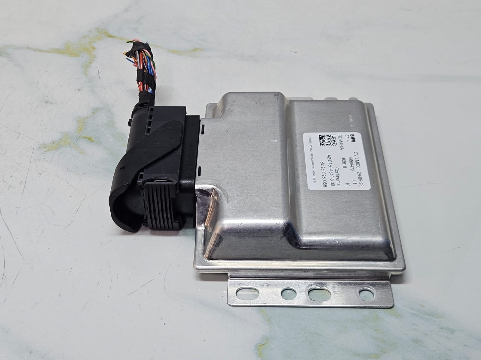 OEM BMW XM G09 Dynamic Suspension Control Module 8868472 CVC MID0 Continental