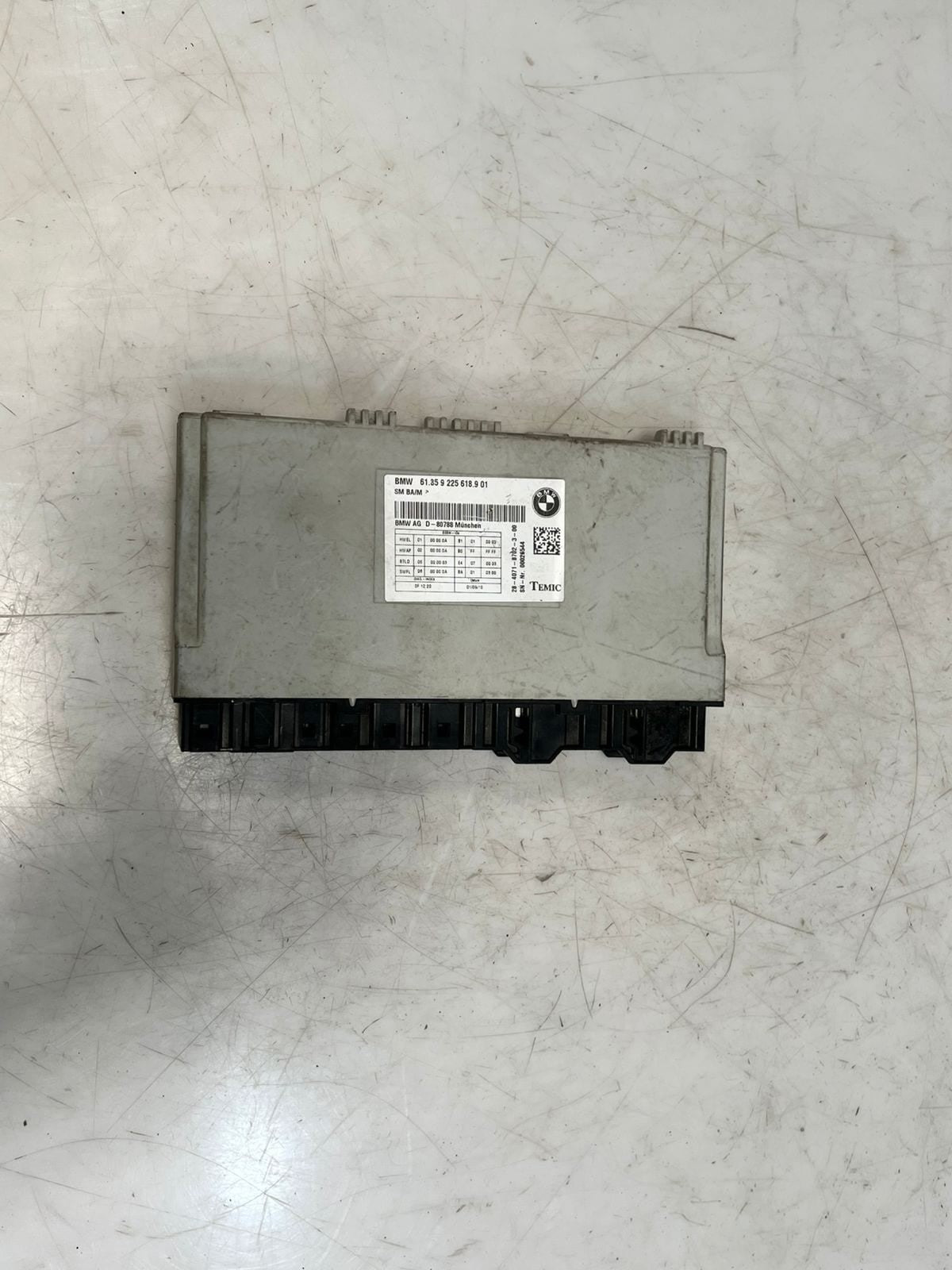 BMW F01 F10 SEAT CONTROL UNIT ECU ELECTRONIC MODULE MEMORY 9225618 OEM