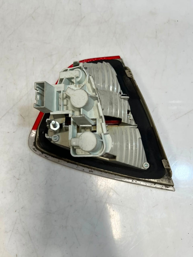 BMW 3' 328i E90 E92 E93 Rear Left Taillight 6937457, 6937458, 6937459, 6937460