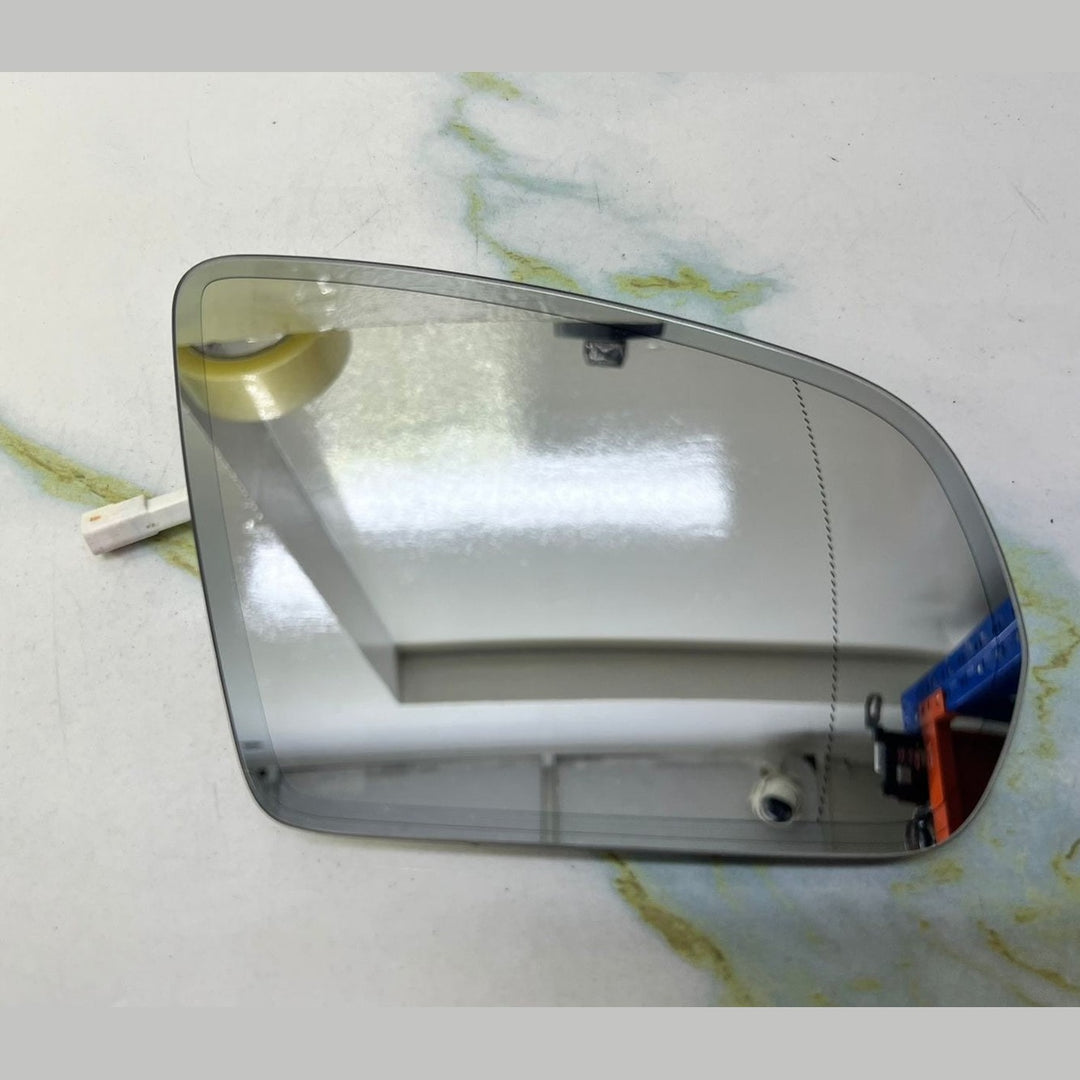 2015-2021 Mercedes-Benz C300 Door Mirror Glass A0998100216 W205, W213, W222 W253