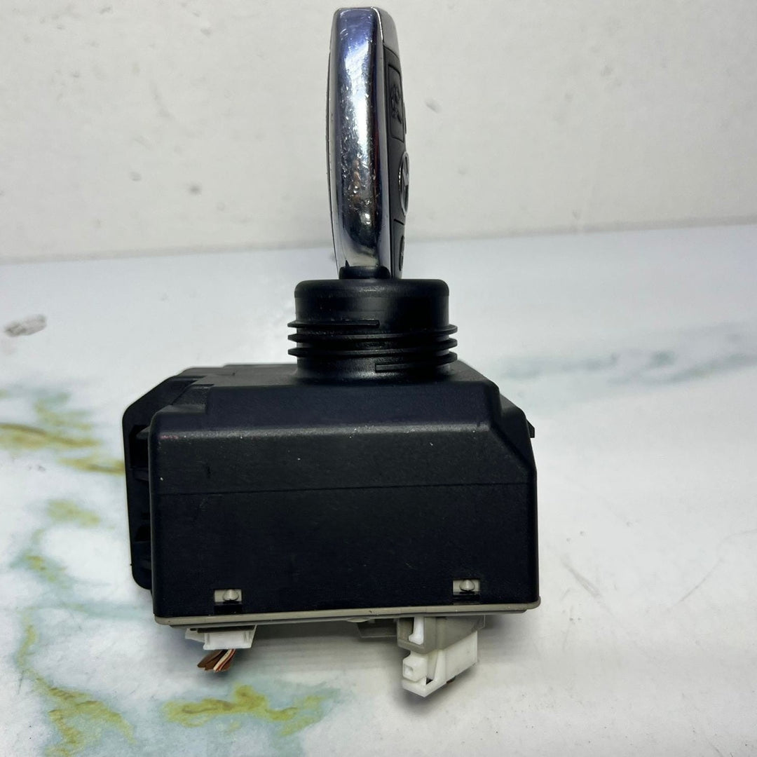 2009-2016 Mercedes-Benz E300 Ignition Switch With Key A2129055600 E-Class W212