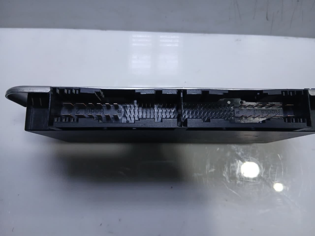 2011 BMW 5 Series F10 F11 F01 F06 F12 Light Control Module LCM 9273628 OEM