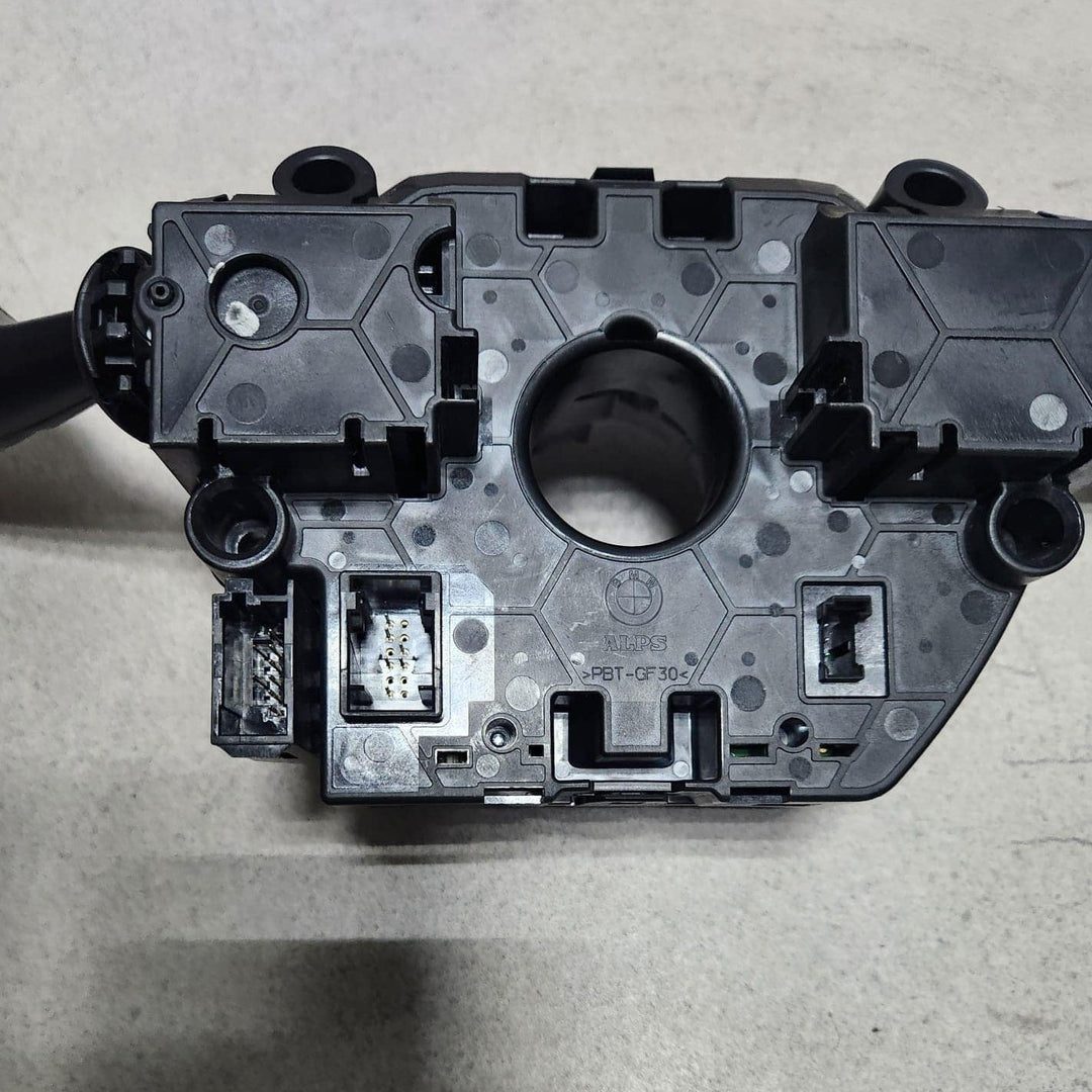 2010-2017 BMW X3 Steering Column Switch 9330557 X3 F25 X5 F15 X4 F26 and X6 